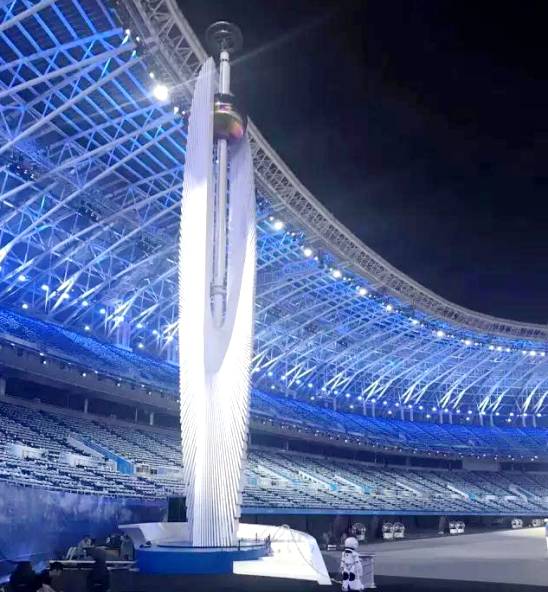 点燃全运会火炬的是谁,全运会火炬的意义