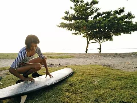 有意思｜跟好心情私奔，有些道理在岸上知不道