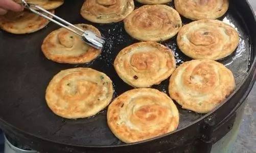 排队打卡的网红店,曾经排队八个小时的网红店