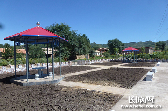 一路关怀一路情田向利在围场考察精准扶贫纪行