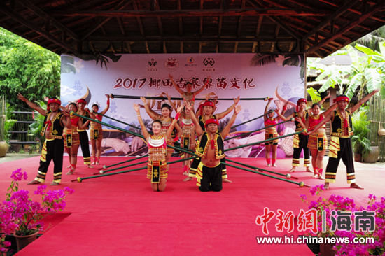 海南黎苗文化视频,海南琼中黎苗文化时尚秀