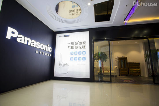 奢华智能卫浴馆专业浴室空间定制,卫浴空间定制体验店