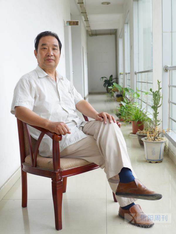 挥洒笔墨书写作品,挥洒笔墨满诗香