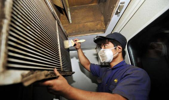 煎饼摊真的轻松月入三万,煎饼大妈月收入三万你也想试试吗