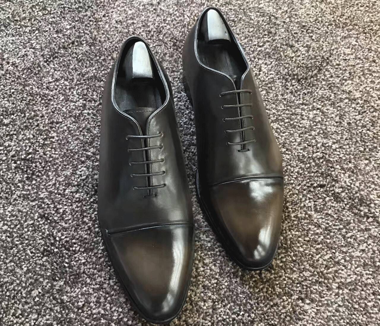 皮具护理入门,真皮皮鞋的清洁保养方法