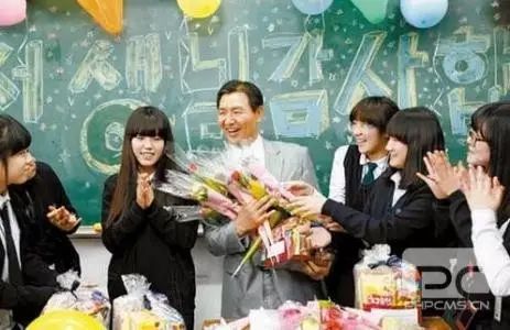 真实的外国教师节,世界上最有趣的教师节