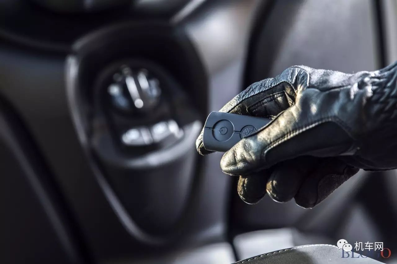 125的踏板好些不,125的小踏板最新款