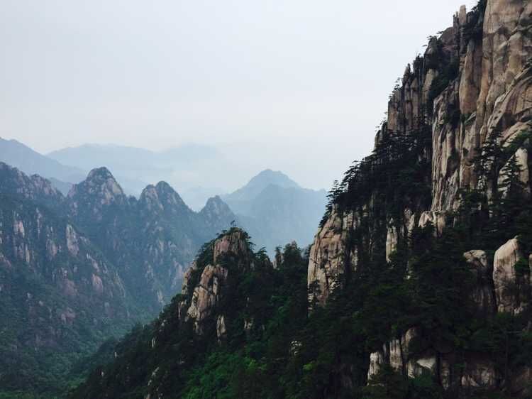 走近你就走进了痛苦出自哪里,走近你就是走近痛苦