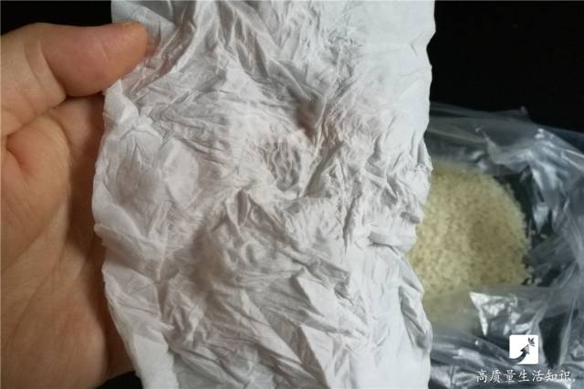 神奇！她只用了一张纸巾，一秒识别陈米和新米！