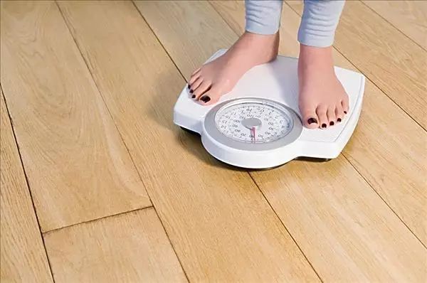 原来“脑出血”离你这么近!网友亲述血管崩溃经历,最后拿到病危通知书……