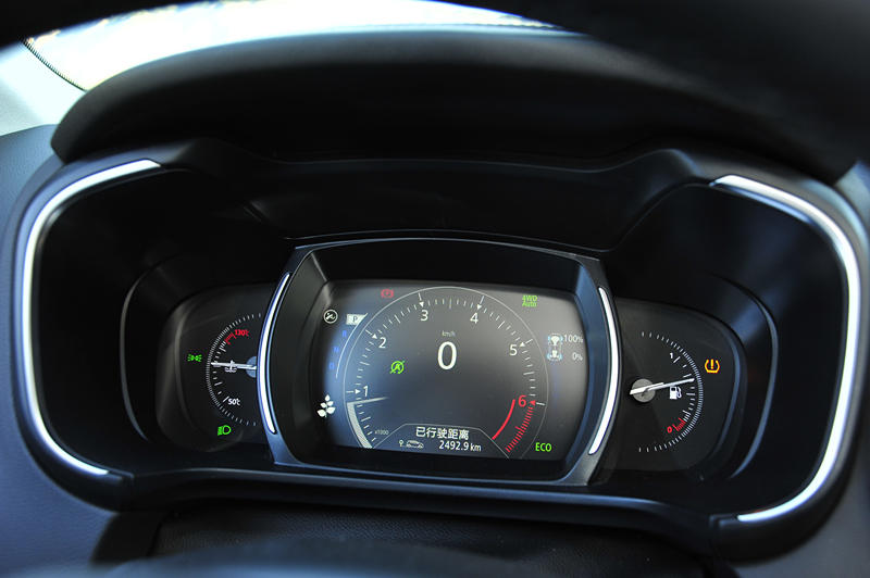 探界者科雷傲对比,科雷傲和翼虎对比