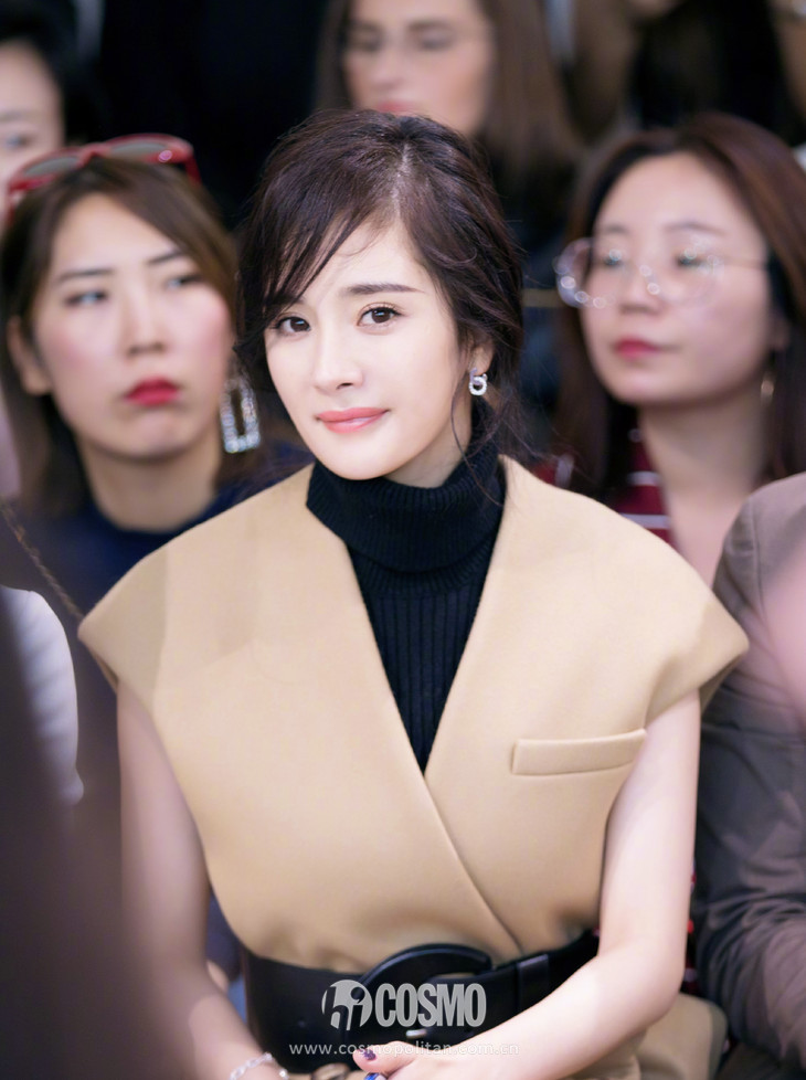 杨幂同款八字卷刘海教程,杨幂同款发型法式刘海