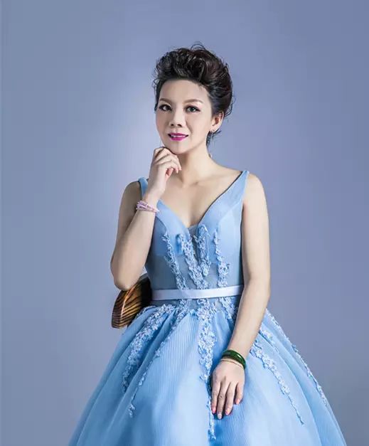 姝岃垶鑹烘湳涓績,姝岃垶涓績