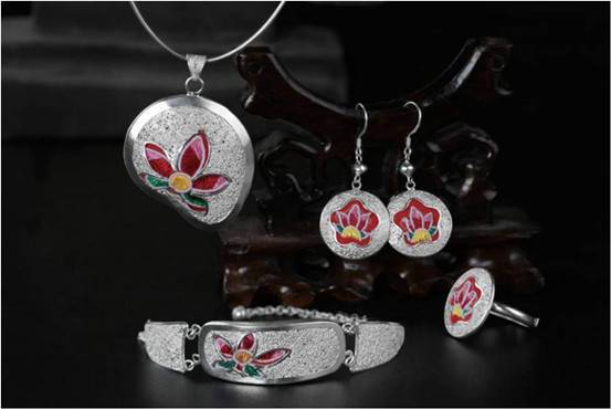 太阳鼓古典,太阳鼓银饰贵阳