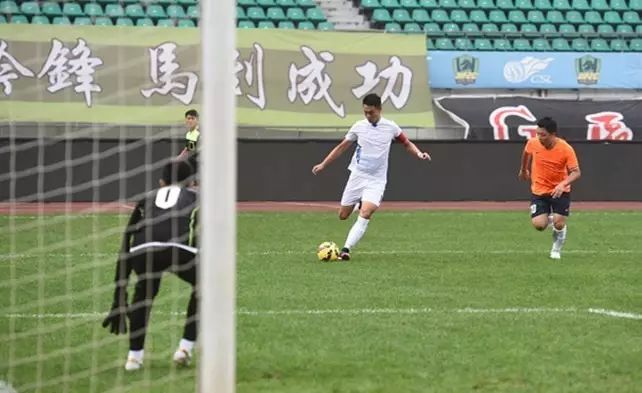 我们这五年诗朗诵,我们这五年剧情介绍