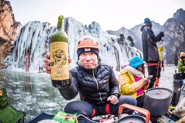 腾格里沙漠的徒步活动,腾格里沙漠五湖穿越徒步怎么参加