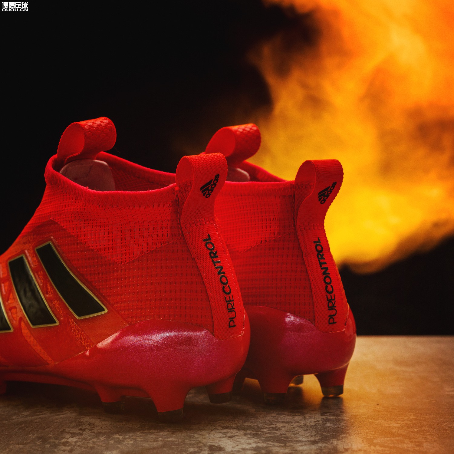 阿迪达斯冰风系列,阿迪达斯campus系列红色