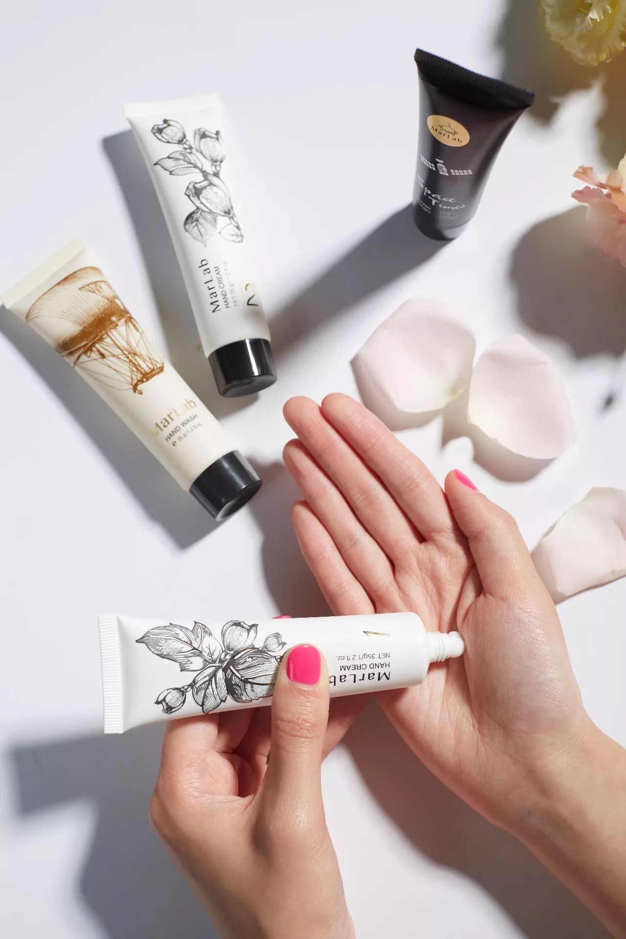 旅行洗护8件套,旅行携带方便的洗护套装