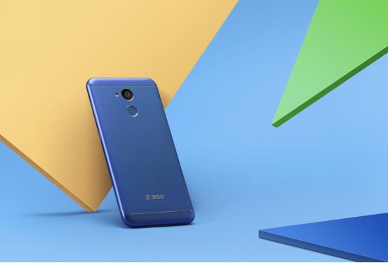 360vizza手机怎么样,360手机vizza全新配色小镇蓝