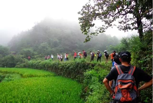 走不完的山川大地,走不完的川西看不完的美景