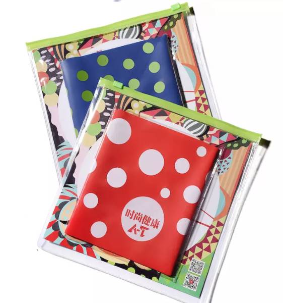 恋物志｜一条羊绒围巾，比两件毛衣还暖和