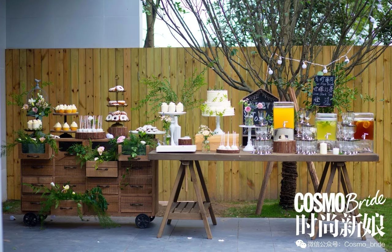 如何自己策划一场简单的婚礼流程,极简婚礼真实案例