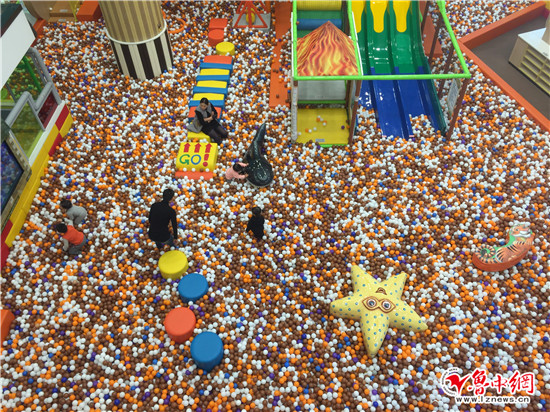 “十分钟购物圈”现雏形大型商业综合体改变市民消费习惯