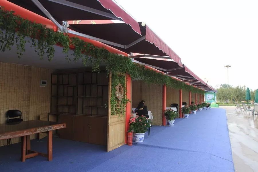 鍥介洉浣滃搧,鍥介洉瑁呬慨