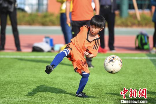 少儿足球开幕式萌娃,湖南省幼儿足球赛世幼杯