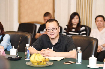 媒体工作者的责任与担当是什么,媒体自身担负的责任