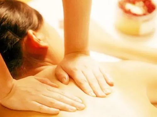 「妇幼微科普」推拿-产后腰痛的康复小妙招