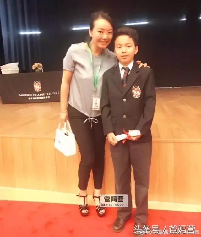 黄多多和李嫣谁有楷模,李嫣黄多多年收入