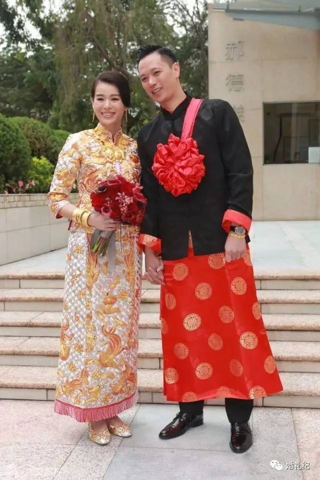 婚鞋买了可以再买一双吗,婚鞋买成粉色可以么