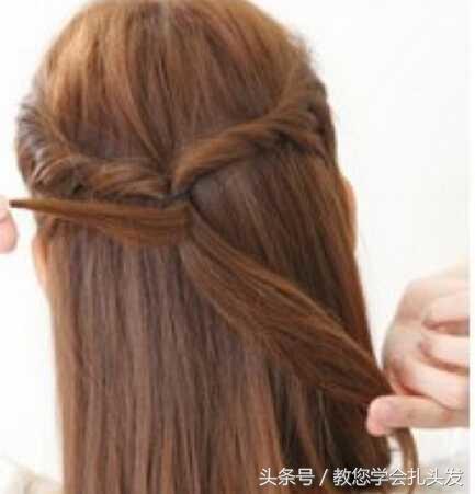公主头发型扎法发量少的怎么扎,公主头发型扎法简单又漂亮不披散
