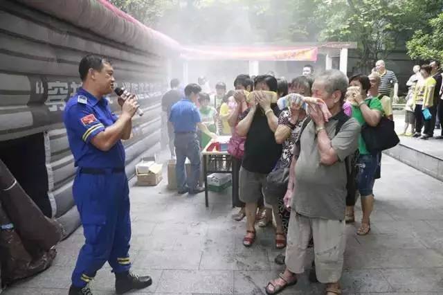 村开展防灾减灾救灾知识宣传活动,防灾减灾知识进社区进农村活动