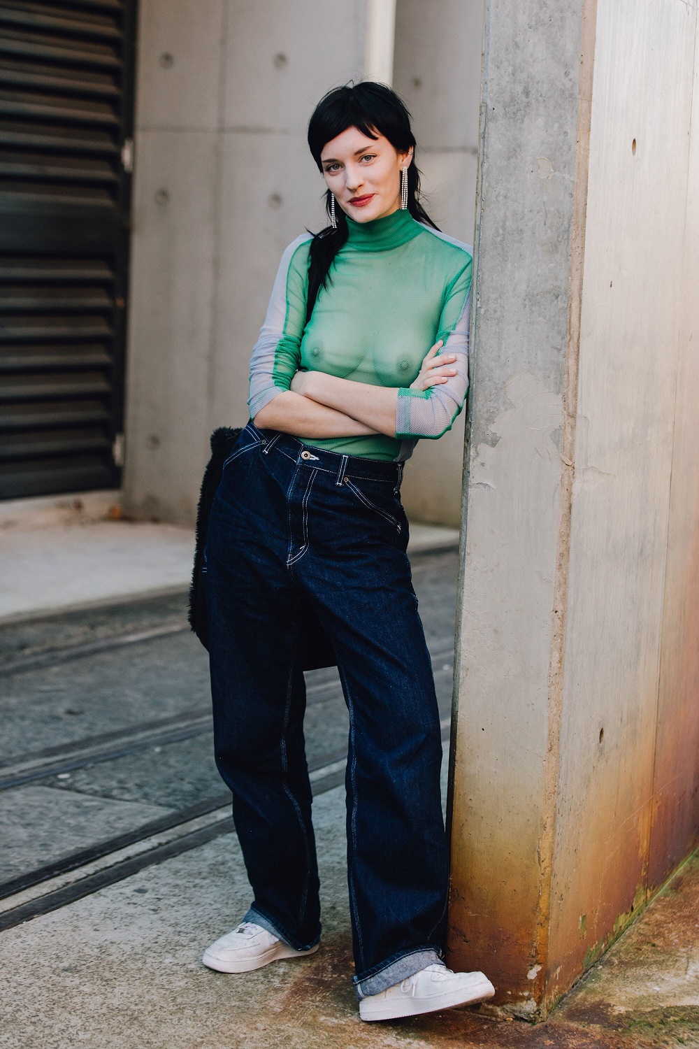 什么样的牛仔裤好看又百搭,百搭时尚超好版型牛仔裤