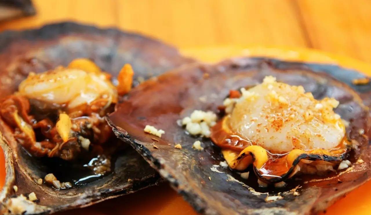 你会选择在南宁和300万人“假装生活”还是和我一起出逃到海岛呢！