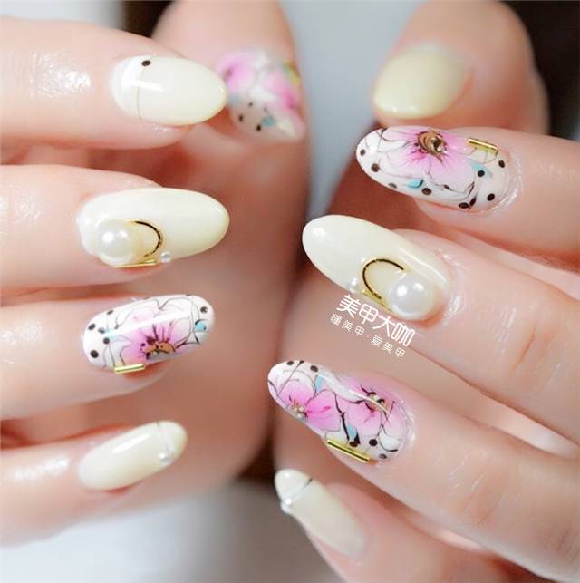 指甲表面受损会自动修复吗,美甲后指甲受损怎么办