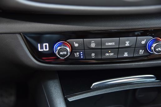 别克君威2.0t2024款性能测试,1.5t配9at变速箱怎么样君威