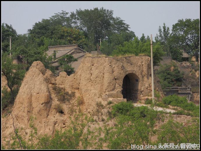 行走在乡上的路上,行走在田野乡间
