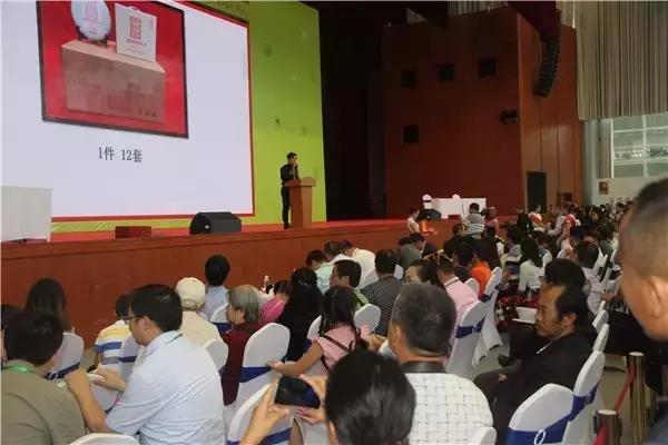 2019普洱老茶拍卖价格大汇总,普洱茶拍卖最新