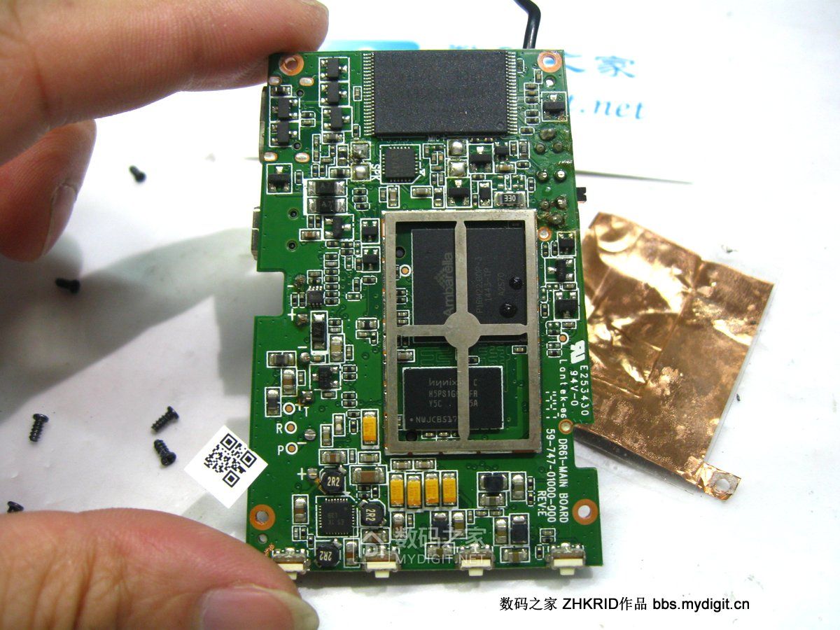 拆解趴趴狗隐藏式行车记录仪,行车记录仪拆解解析