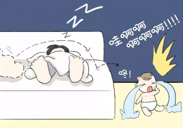 几个月宝宝摔下床吓到会发烧吗,几个月的宝宝掉下床