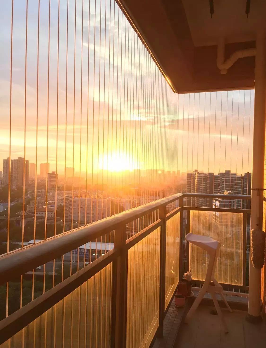 阳台装防盗网太丑了怎么办,窗内不锈钢防盗网太丑