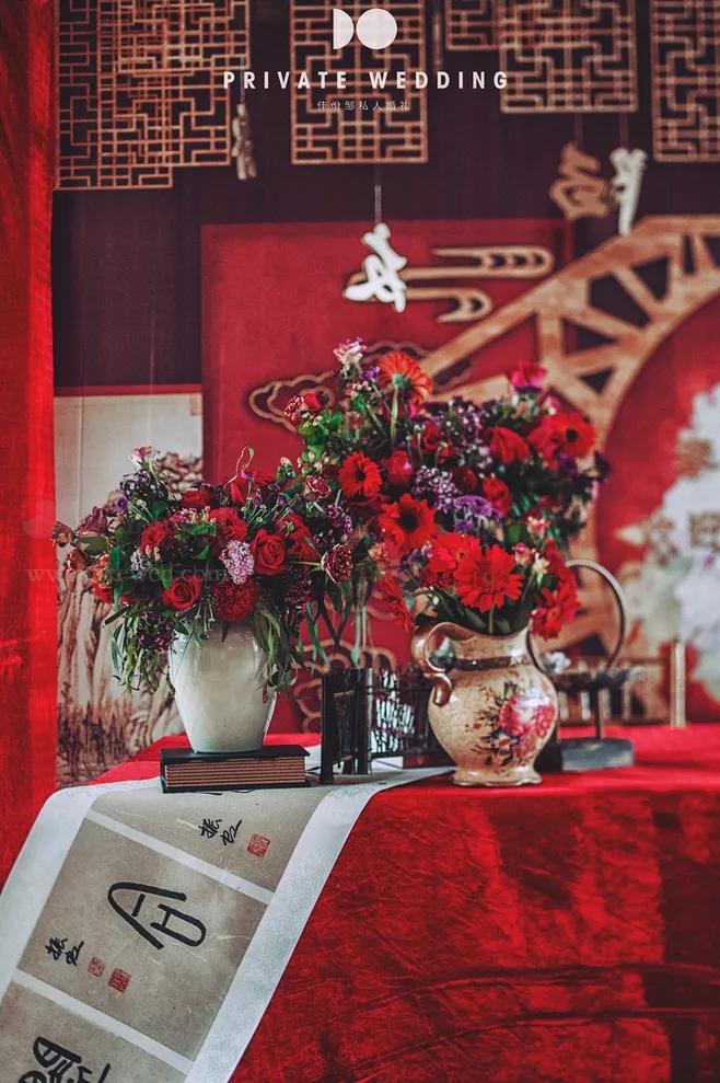 户外婚礼场景布置效果图,红色系婚礼户外布置场景