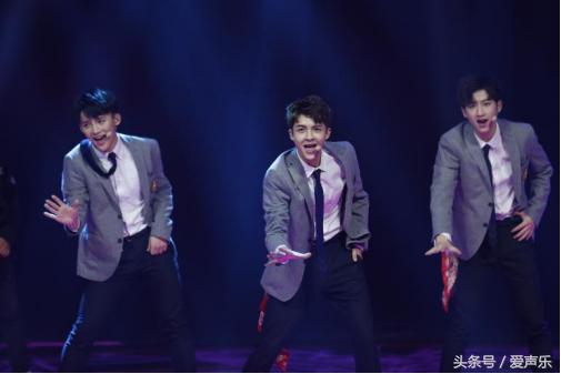 歌手第一季reaction,歌手第一季首发