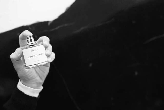 叫你买瓶香水送对象，除了香奈儿5号你是不是又懵逼了？普及那些你少有听闻的大品牌香水