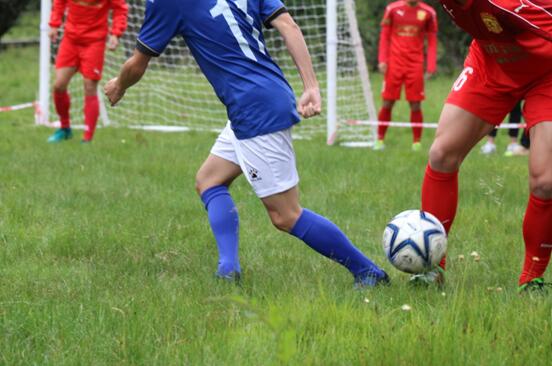 首次高原足球对决赛开战！重庆pk成都，争夺四姑娘的“荣耀王者”！