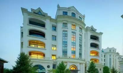 顺景石上清泉是谁开发的,顺景石上清泉有人住么