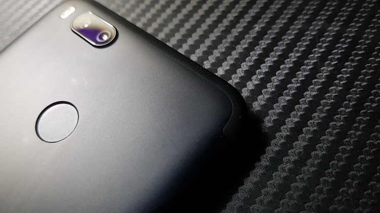 红米note5和小米5x哪个好,小米5x详细评测